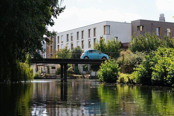 Wie unterscheiden sich Flusskreuzfahrten von Hochseekreuzfahrten?